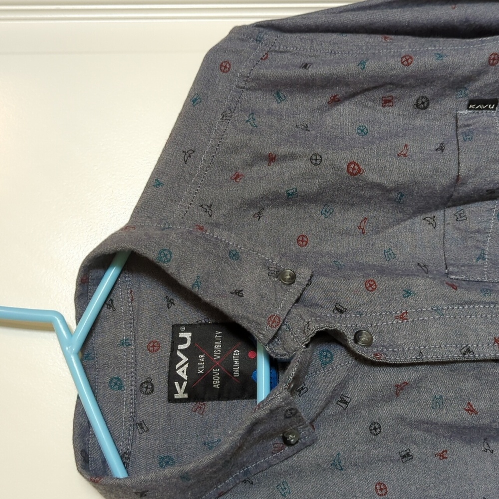 NWT Kavu Long Sleeve Shirt